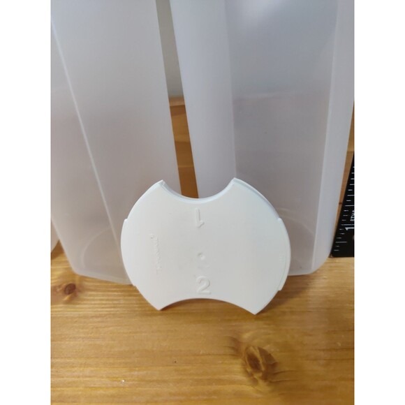 Tupperware Round Modular Mates Set of 4 Hunter Green Lid Shaker Portion Measure - Picture 5 of 14